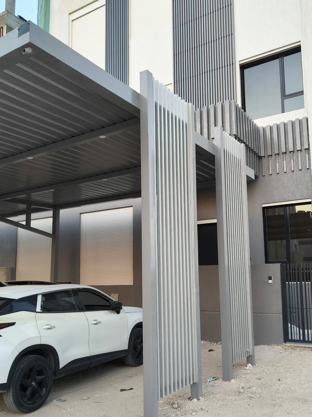 مضلات منزلية للسيارات با احجام وتصاميم مختلفة حسب طلب العميل