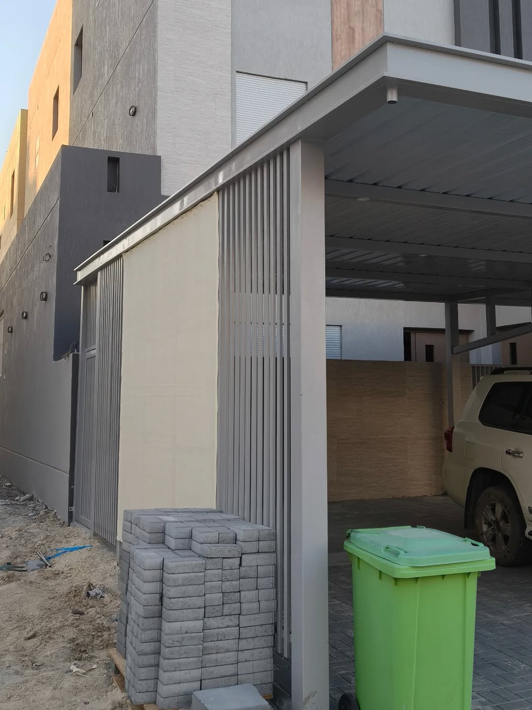 مضلات منزلية للسيارات با احجام وتصاميم مختلفة حسب طلب العميل