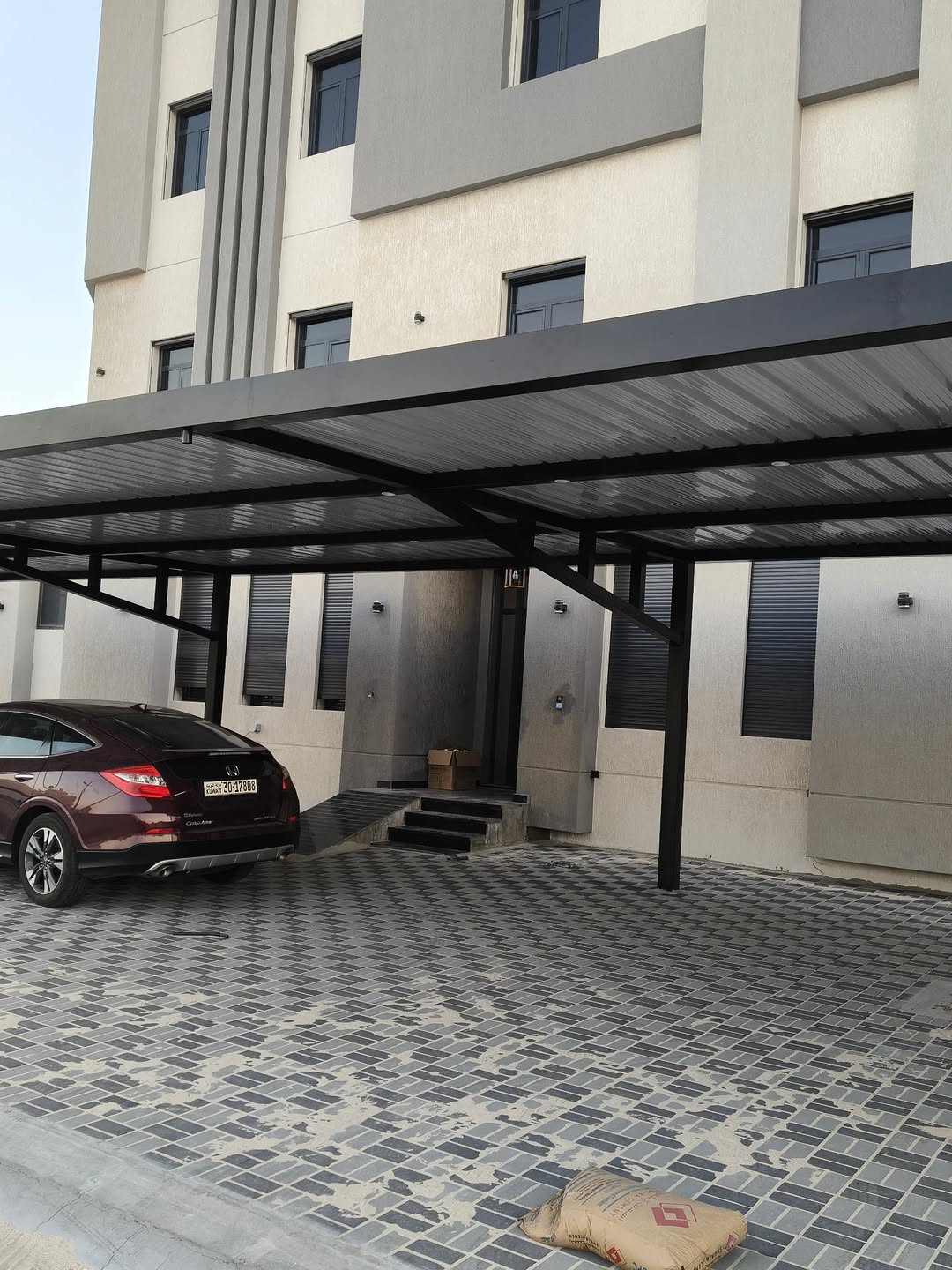 مضلات منزلية للسيارات با احجام وتصاميم مختلفة حسب طلب العميل