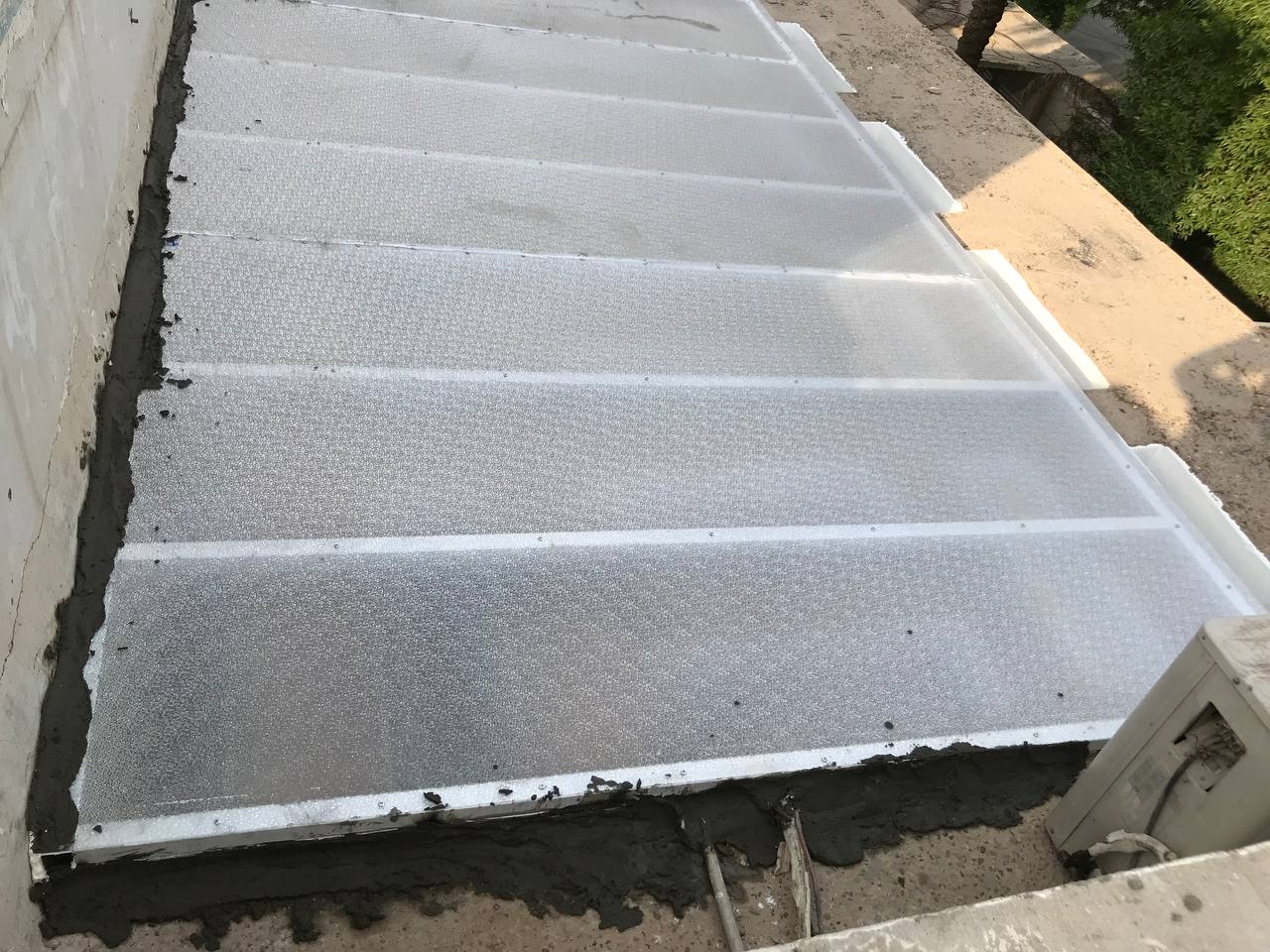 اعمالنا في الدرابزين والسلالم