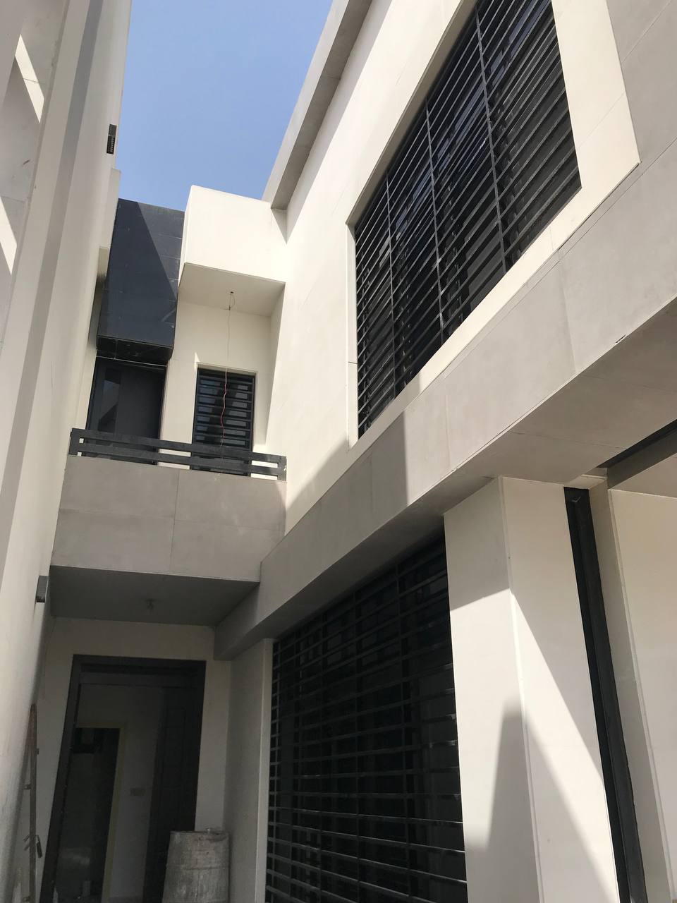 اعمالنا في صناعة الشبابيك وتركيبها