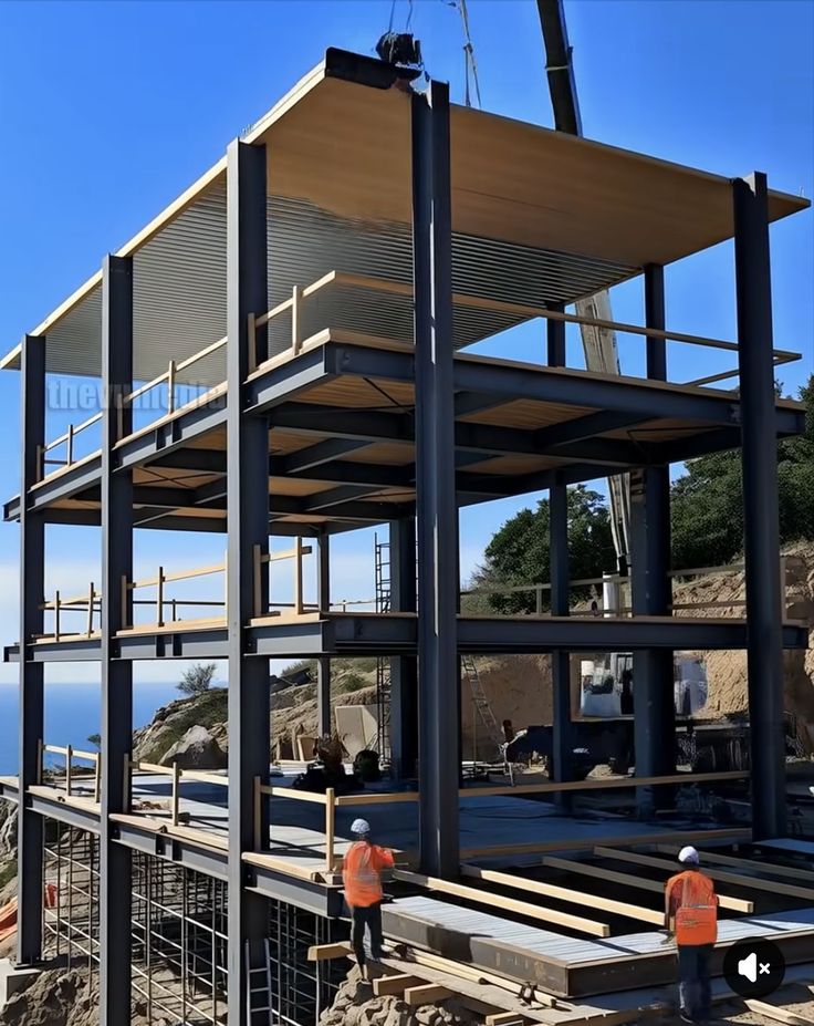 اعمالنا في صناعة وتجهيز وتركيب الهناجر