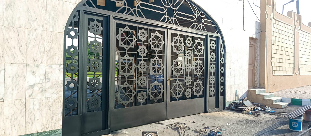 تفصيل شبابيك ومداخل حديدية